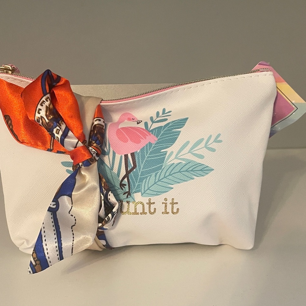 Flamingo Print White Cosmetic Bag with Scarf